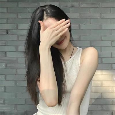 黑色水平
